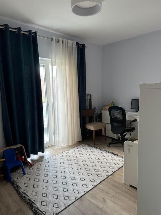 Eden Central Apartment - Modern 2Br In Tirana City Center Exterior foto